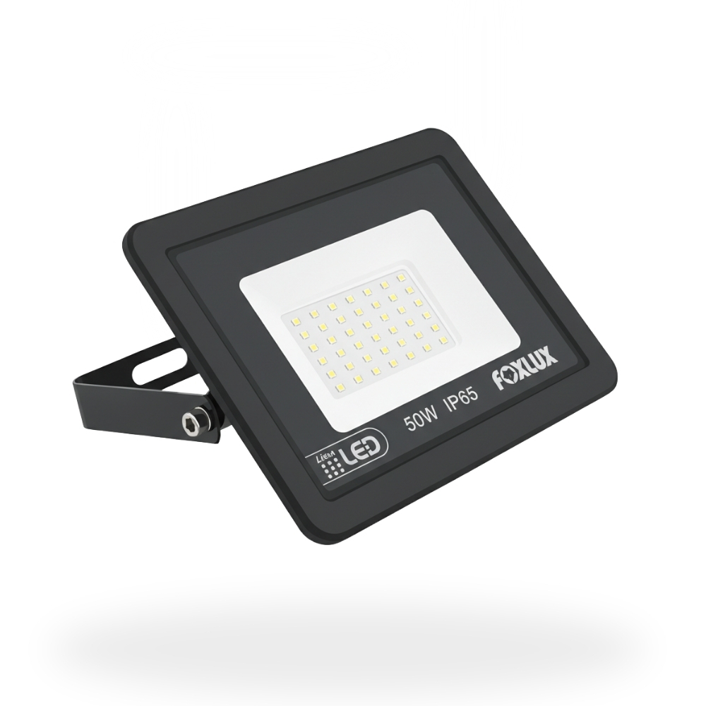 Refletor LED Foxlux 50W 6500K Bivolt IP65 Luz Fria Para Fachadas, Jardins e Pátios