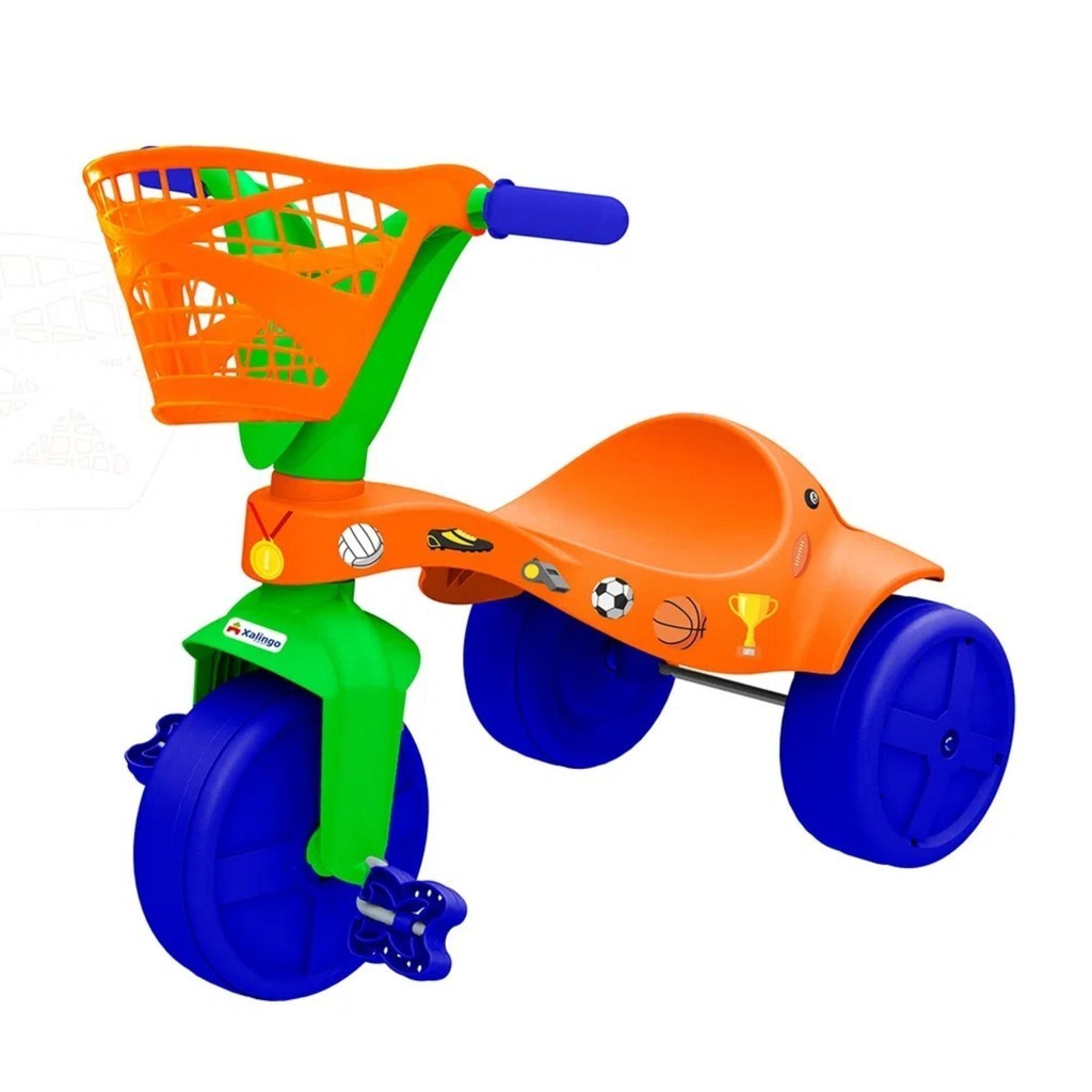 Triciclo Infantil Xalingo Esportes c/ Cestinha e Adesivos p/ Crianças 2+ Anos - 07252